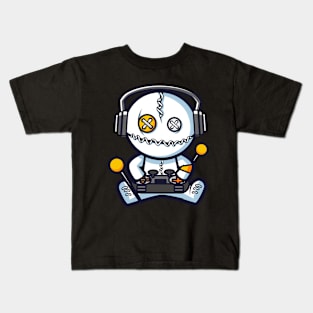 Poor puppet playing games Kids T-Shirt